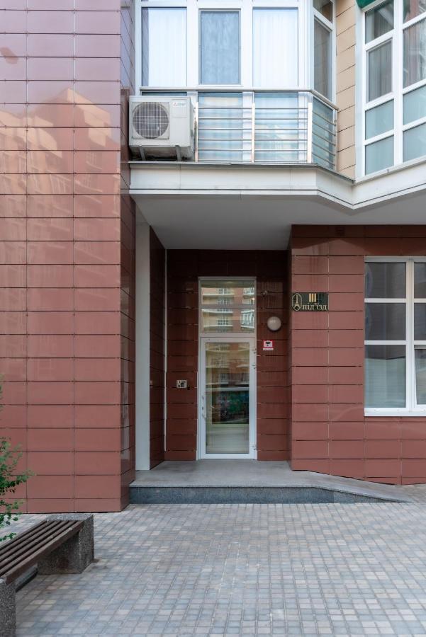 Eco Apartments In French Quarter Kiev Exteriör bild